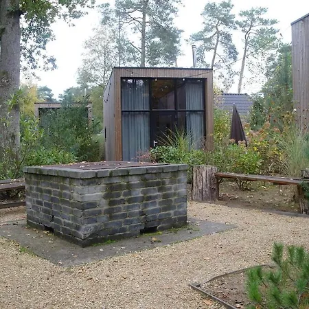 Сasa de vacaciones New Cosy Tiny House In The Forest *