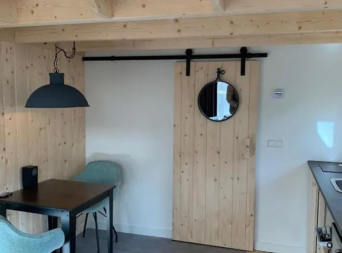 Semesterbostad Bosrijk Tiny House Op De Veluwe Beekbergen