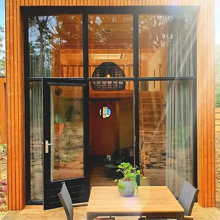 Bosrijk Tiny House Op De Veluwe Beekbergen
